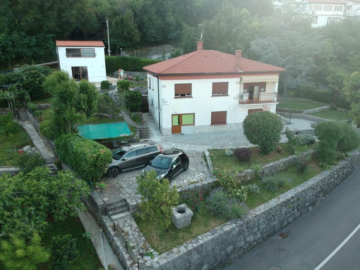 Perla - With Sea View Apartmán